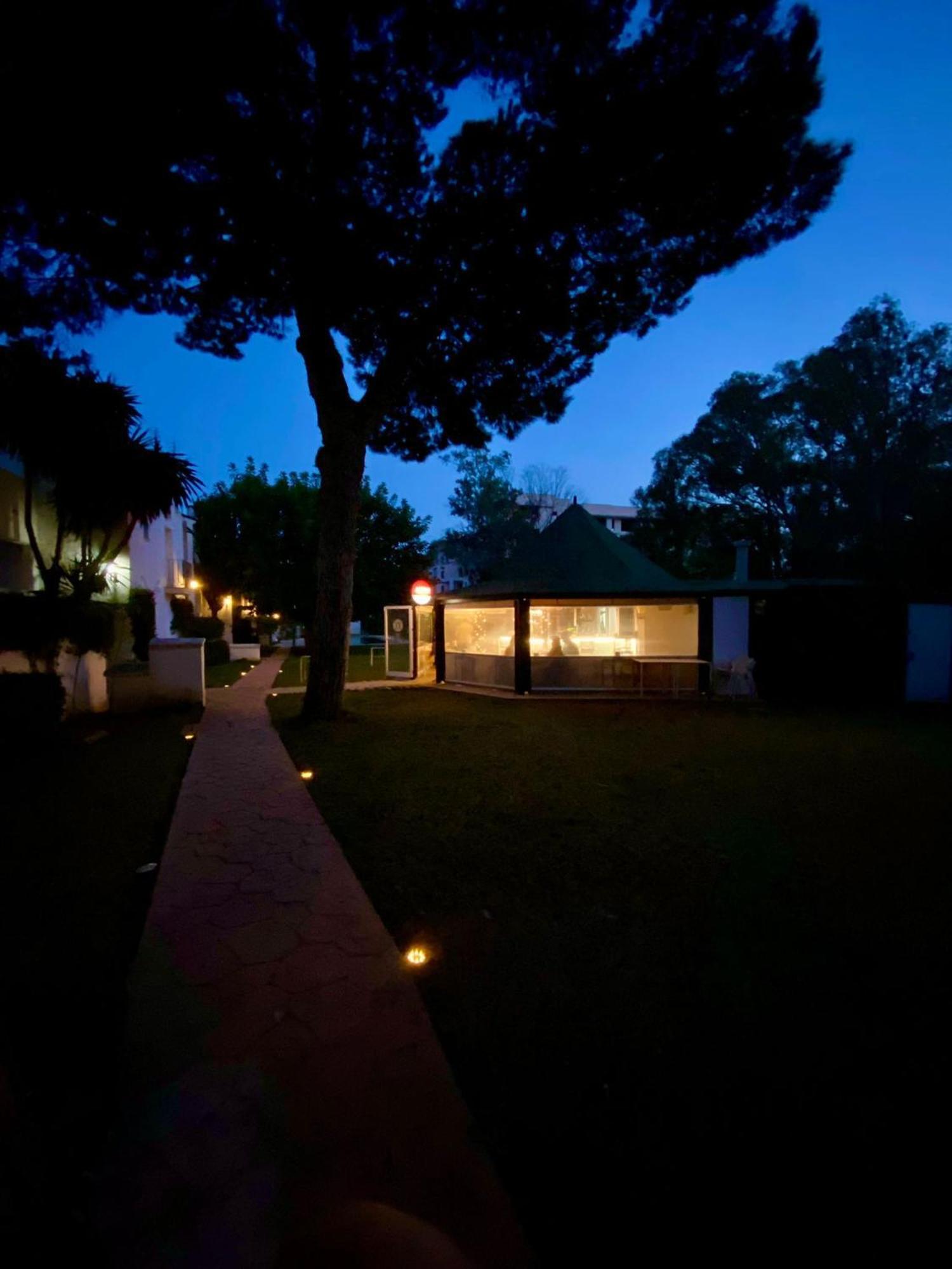 אסטפונה Benamara Gardens Apartment מראה חיצוני תמונה
