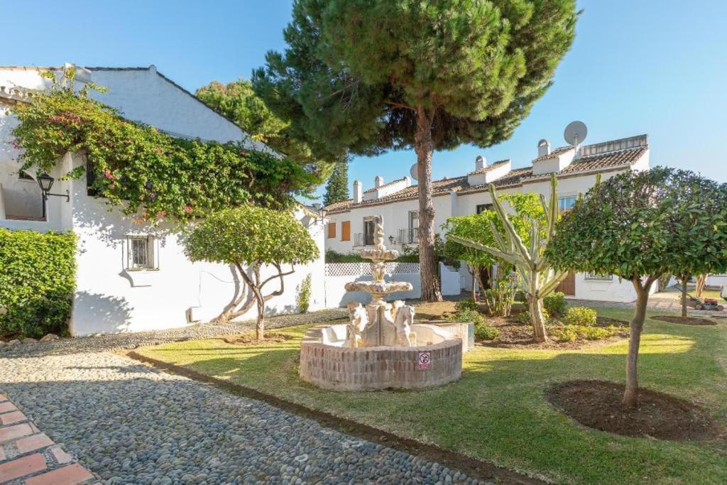 אסטפונה Benamara Gardens Apartment מראה חיצוני תמונה
